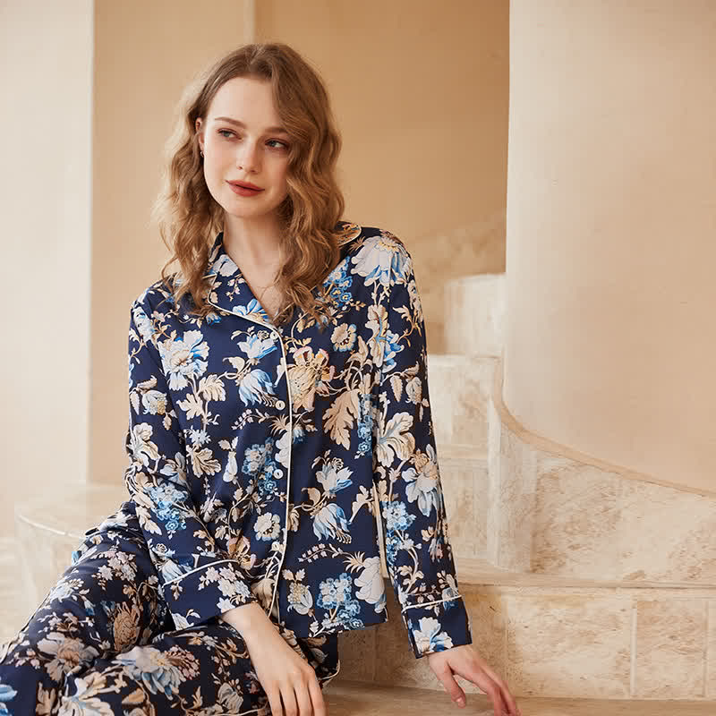 Pastoral Desenli Saten Pijama Takımı