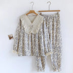 Tatlı Dantel Detaylı Zarif Set