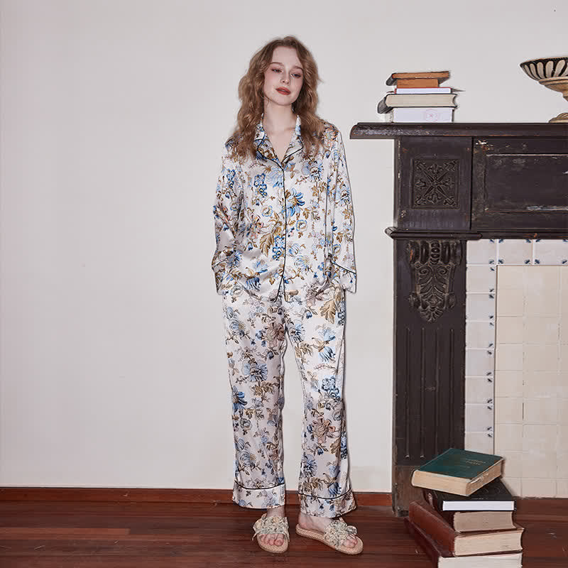 Pastoral Desenli Saten Pijama Takımı