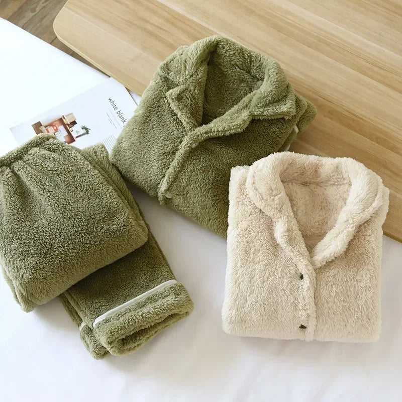 Plush  Flanet Pijama Set